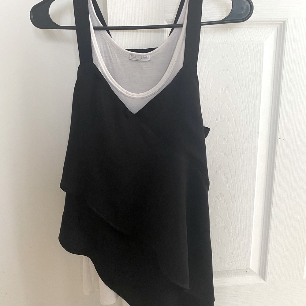 💞 ZARA dressy top in small like new wore once 💞